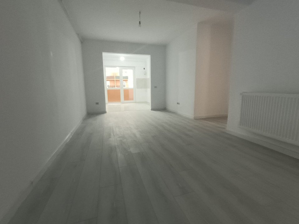 APARTAMENT 3 CAMERE, BLOC NOU, ETAJ INTERMEDIAR, 75 MP