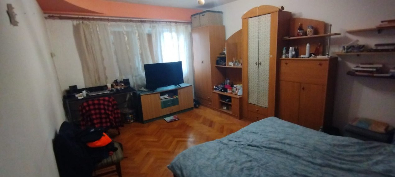 APARTAMENT 3 CAMERE, DECOMANDAT, ETAJ 4 DIN 5, CANTA, MOBILAT SI UTILAT, 1983