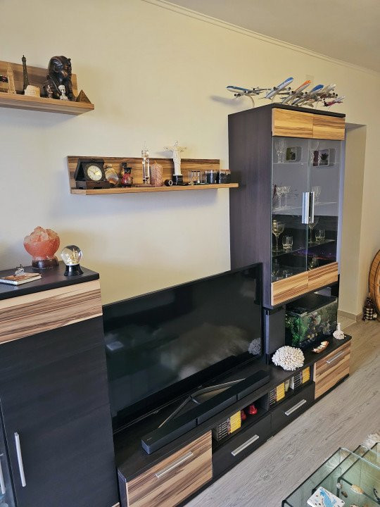 APARTAMENT 2CAMERE,SEMIDECOMANDAT,TATARASI, BLOC FARA RISC SEISMIC