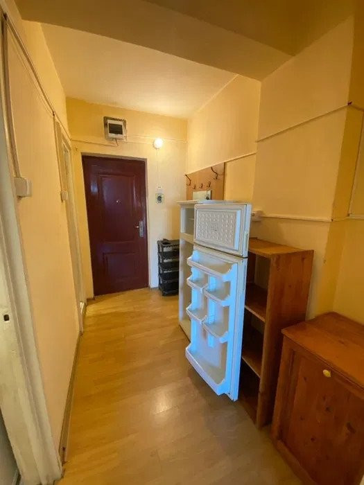 APARTAMENT 1 CAMERA, ZONA LICEU DIMITRIE CANTEMIR, BLOC FARA RISC