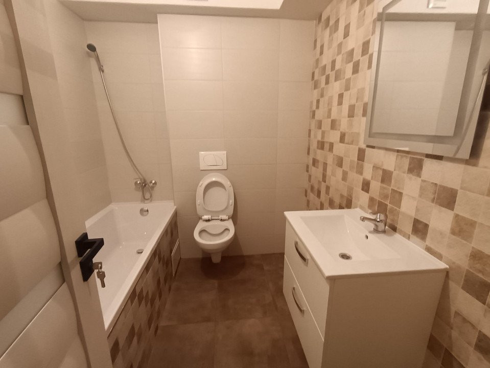 APARTAMENT 2 CAMERE, DECOMANDAT, ETAJ 2/3, BLOC NOU, INTABULAT,  PACURARI