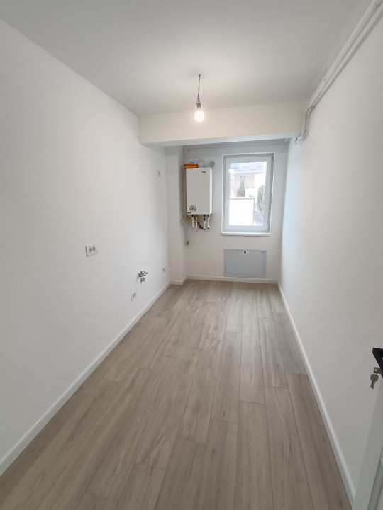 APARTAMENT 2 CAMERE DECOMANDAT, TVA INCLUS, BLOC NOU, INTABULAT, PARCARE INCLUSA