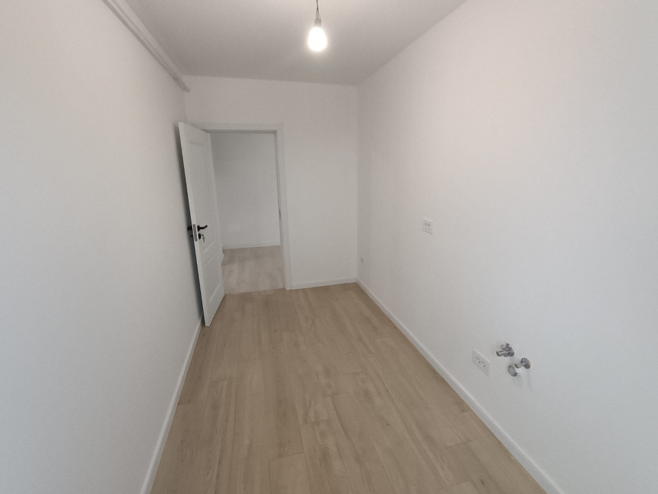 APARTAMENT 2 CAMERE DECOMANDAT, TVA INCLUS, BLOC NOU, INTABULAT, PARCARE INCLUSA