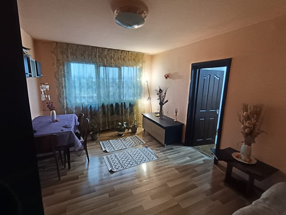 APARTAMENT 2CAMERE,PODU ROS, ETAJUL 3 DIN 4, BLOC FARA RISC