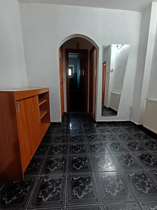 APARTAMENT 2 CAMERE, DECOMANDAT, ETAJ 1, MOBILAT SI UTILAT, TUDOR NECULAI