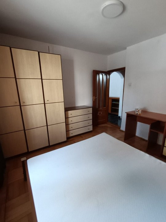 APARTAMENT 2 CAMERE, DECOMANDAT, ETAJ 1, MOBILAT SI UTILAT, TUDOR NECULAI