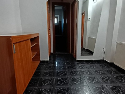 APARTAMENT 2 CAMERE, DECOMANDAT, ETAJ 1, MOBILAT SI UTILAT, TUDOR NECULAI