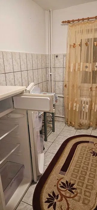 APARTAMENT 2 CAMERE, MOBILAT SI UTILAT, BLOC FARA RISC, ZONA  NICOLINA