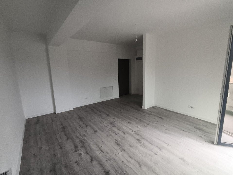 APARTAMENT 1 CAMERA, DECOMANDAT,ETAJUL 4, BLOC CU DOUA LIFTURI, FRUMOASA