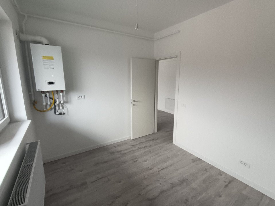 APARTAMENT 1 CAMERA, DECOMANDAT,ETAJUL 4, BLOC CU DOUA LIFTURI, FRUMOASA