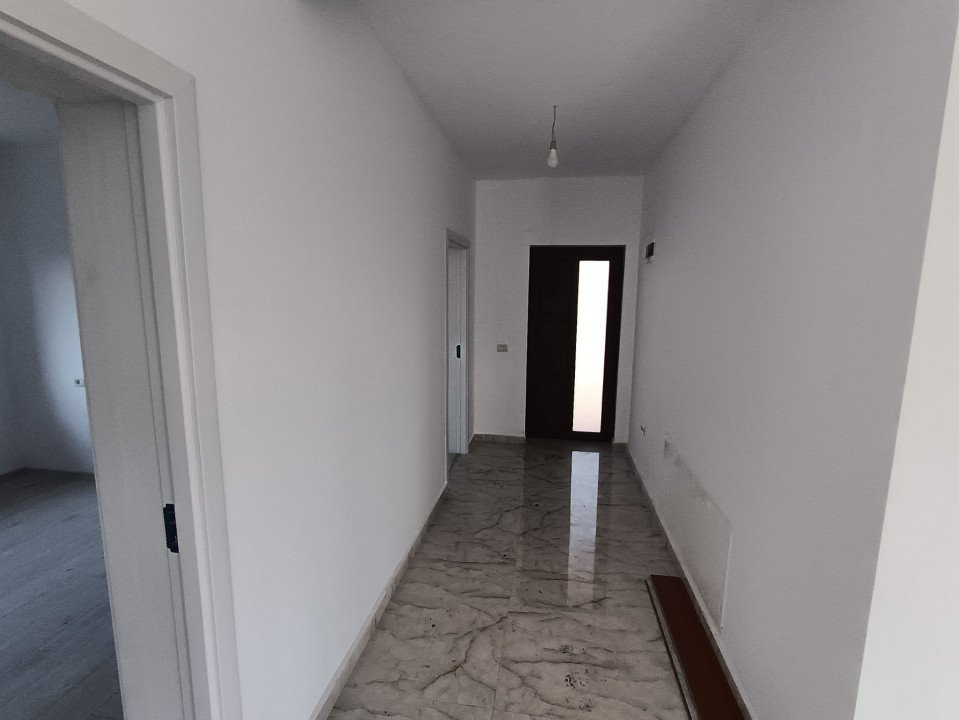 CASA SINGLE DEOSEBITA 4 CAMERE,VALEA LUPULUI ,IASI