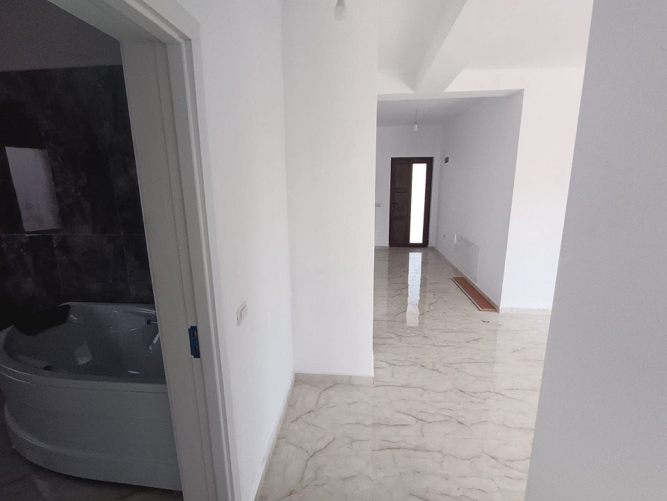 CASA SINGLE DEOSEBITA 4 CAMERE,VALEA LUPULUI ,IASI