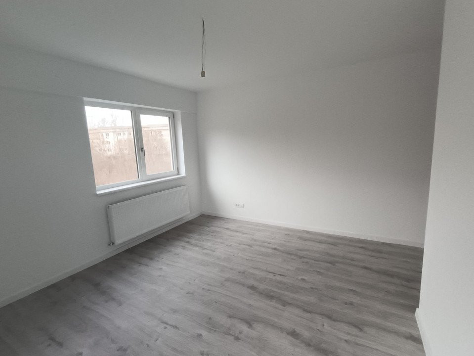 APARTAMENT 3 CAMERE, DECOMANDAT,ETAJUL 1, BLOC CU DOUA  LIFTURI, FRUMOASA