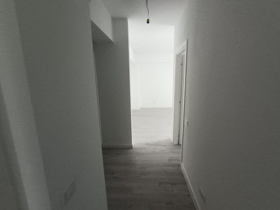 APARTAMENT 2 CAMERE, DECOMANDAT,ETAJUL 1, BLOC CU DOUA LIFTURI, FRUMOASA