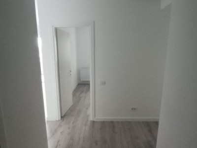 APARTAMENT 2 CAMERE, DECOMANDAT,ETAJUL 1, BLOC CU DOUA LIFTURI, FRUMOASA