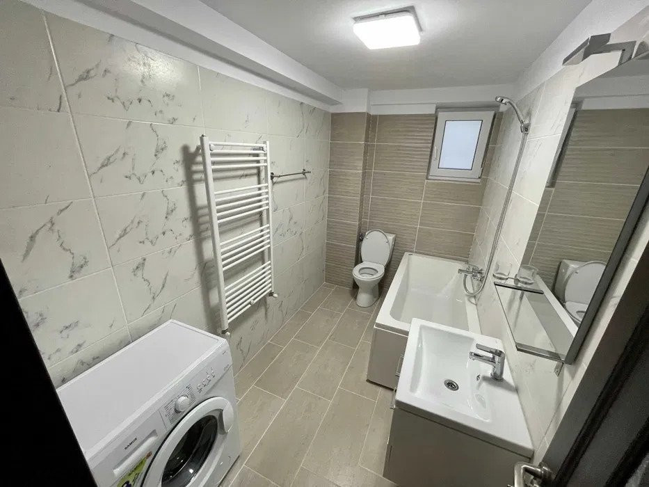 APARTAMENT 2 CAMERE, BLOC NOU, PRIMA CHIRIE, TOTUL NOU