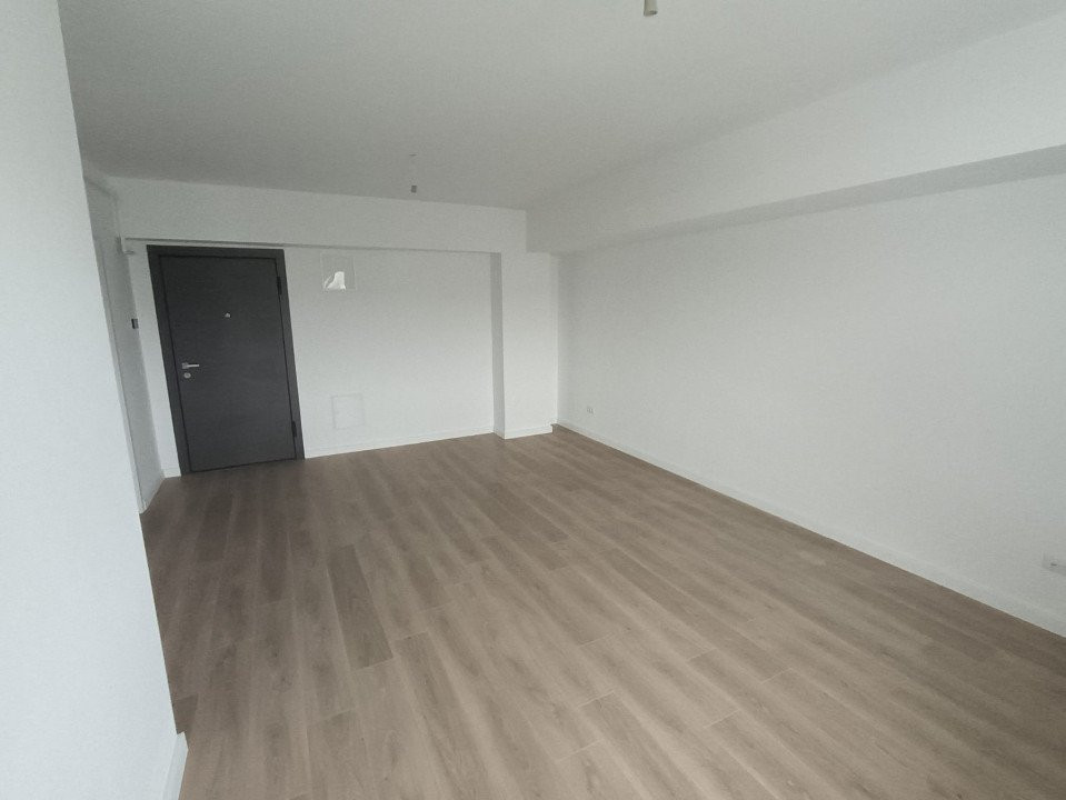 APARTAMENT 1 CAMERA, DECOMANDAT, BLOC NOU, INTABULAT