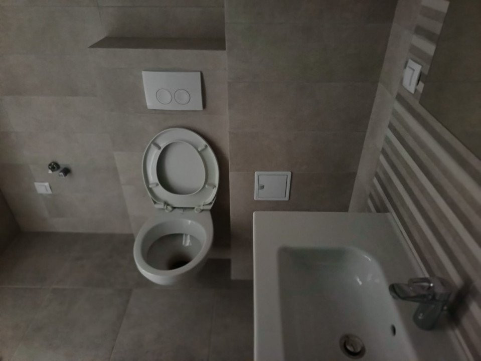 APARTAMENT 1 CAMERA, DECOMANDAT, BLOC NOU, INTABULAT