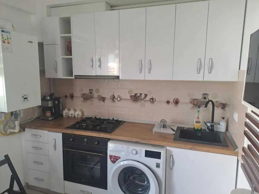 APARTAMENT 1 CAMERA, DECOMANDAT, BLOC NOU, MOBILAT SI UTILAT, GALATA