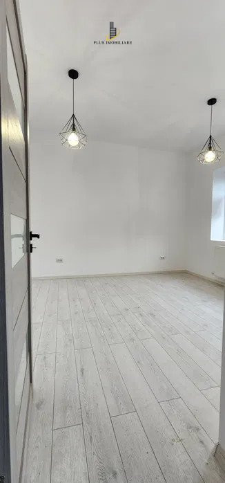 Apartament 2 camere renovat Centru-Mama Mia