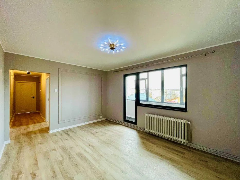 APARTAMENT 3 CAMERE, DECOMANDAT, ETAJ 3, TATARASI,ZONA POSTEI