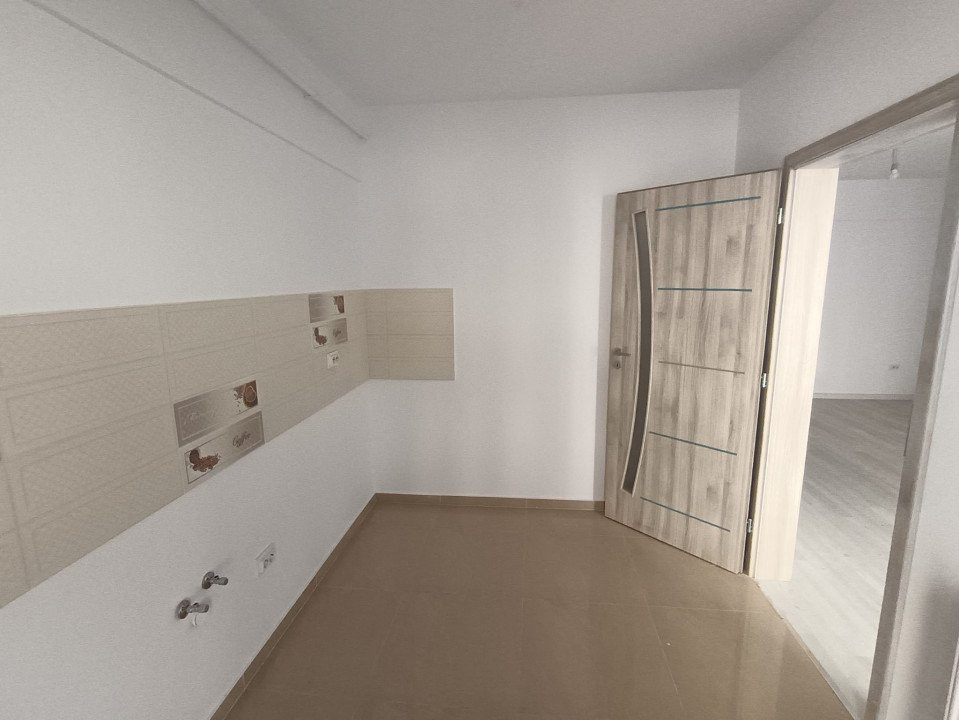 APARTAMENT 1 CAMERA, BLOC NOU, ETAJ 3, BUCATARIE INCHISA, PARCARE, LIFT