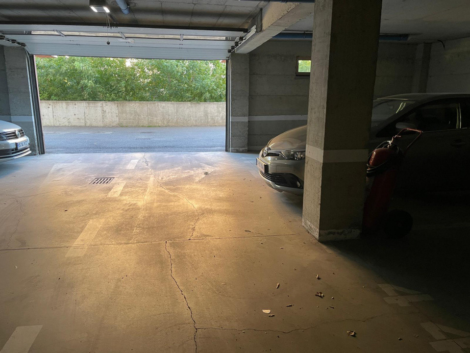 APARTAMENT 3 CAM, DECOMANDAT, 2 NIVELE, GARAJ, BLOC NOU, VISOIANU