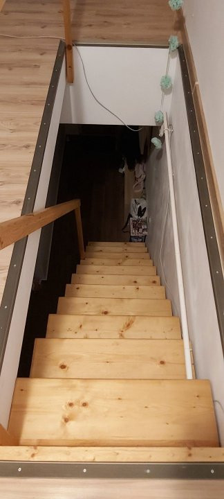 APARTAMENT 3 CAM, DECOMANDAT, 2 NIVELE, GARAJ, BLOC NOU, VISOIANU