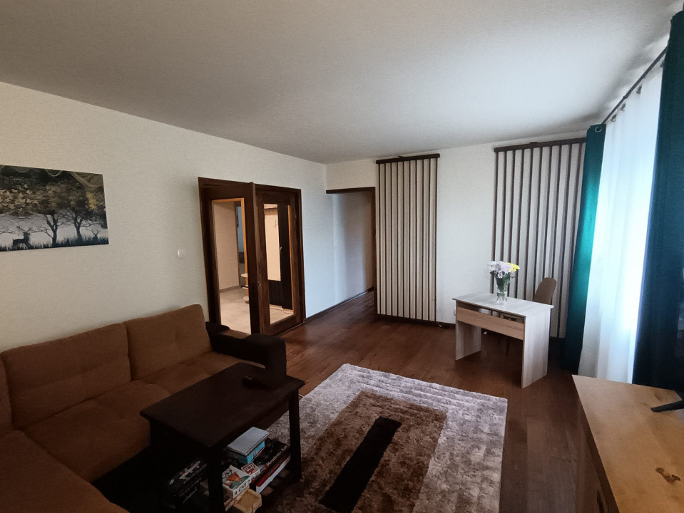 APARTAMENT 3 CAMERE, CANTA,ETAJ INTERMEDIAR
