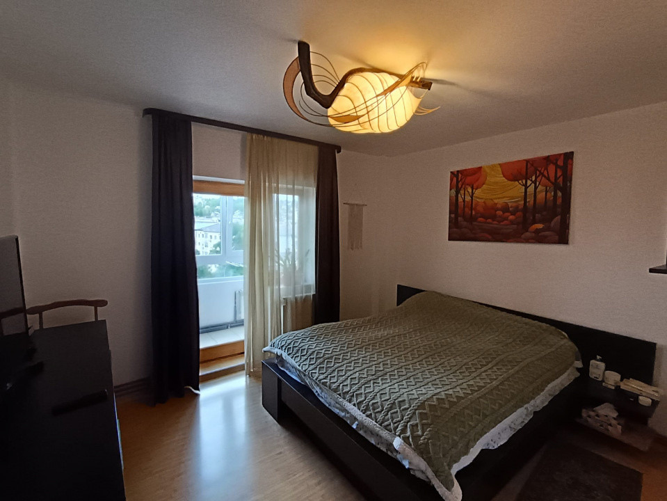 APARTAMENT 3 CAMERE, CANTA,ETAJ INTERMEDIAR
