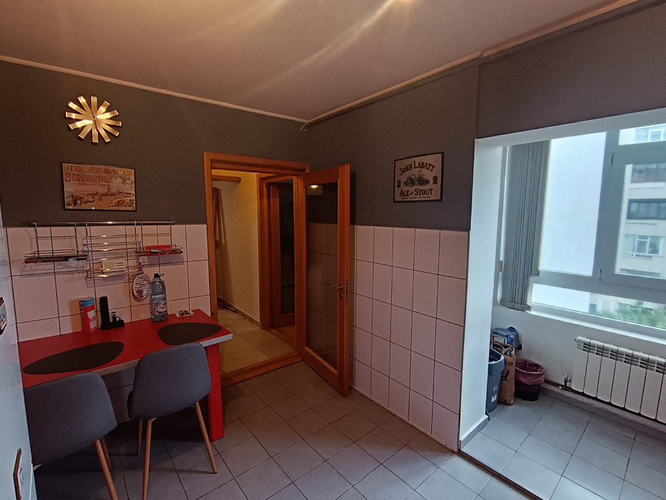 APARTAMENT 3 CAMERE, CANTA,ETAJ INTERMEDIAR