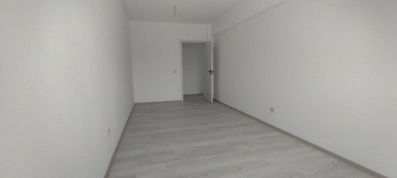 APARTAMENT 3 CAMERE, DECOMANDAT, BLOC NOU, ETAJ INTERMEDIAR, INTABULAT