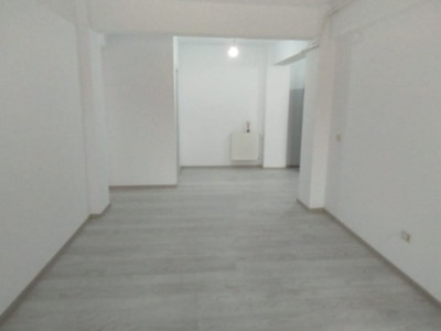APARTAMENT 3 CAMERE, DECOMANDAT, BLOC NOU, ETAJ INTERMEDIAR, INTABULAT