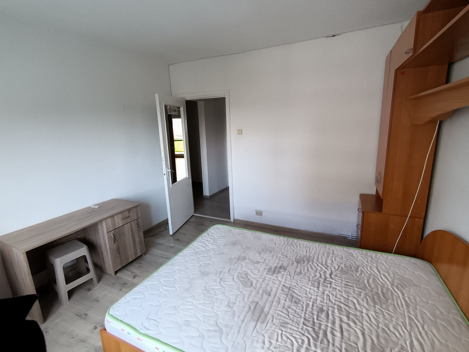 APARTAMENT 3 CAM, DECOMANDAT,COMPLET MOBILAT SI UTILAT,PET FRIENDLY