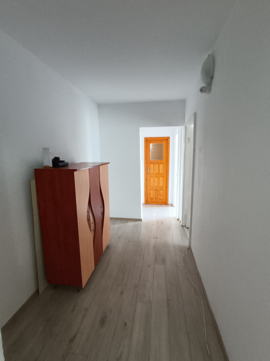 APARTAMENT 3 CAM, DECOMANDAT,COMPLET MOBILAT SI UTILAT,PET FRIENDLY