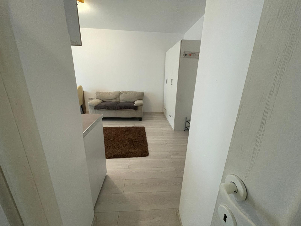 APARTAMENT 2 CAMERE, BLOC NOU, MOBILAT SI UTILAT, ETAJ 2/3, PARCARE
