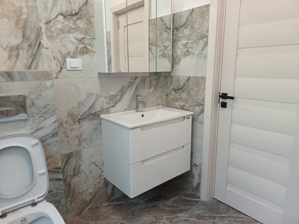 APARTAMENT 3 CAMERE, BLOC TIP VILA, GRADINA 160 MP + TERASA, 2 LOCURI PARCARE