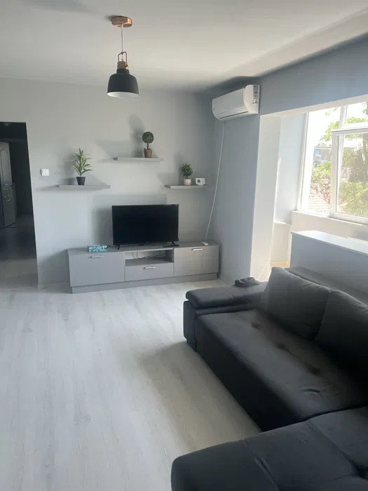 APARTAMENT 3 CAMERE, SEMIDECOMANDAT, CANTEMIR-PODU DE PIATRA