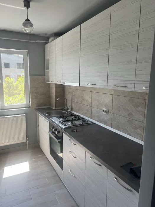 APARTAMENT 3 CAMERE, SEMIDECOMANDAT, CANTEMIR-PODU DE PIATRA