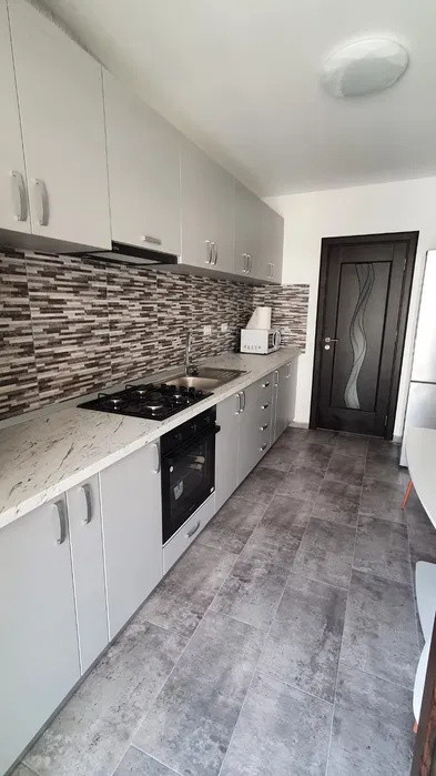 APARTAMENT 2 CAMERE, BLOC NOU, DECOMANDAT, LIFT, PARCARE, POPAS PACURARI