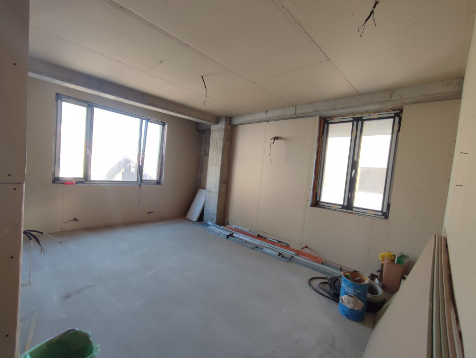 2 camere decomandat bloc nou Palatul de Justitie - Targu Cucu