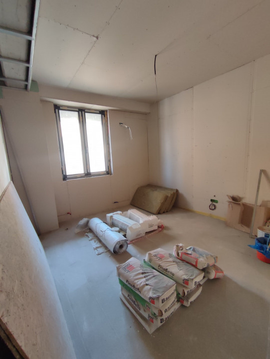 2 camere decomandat bloc nou Palatul de Justitie - Targu Cucu