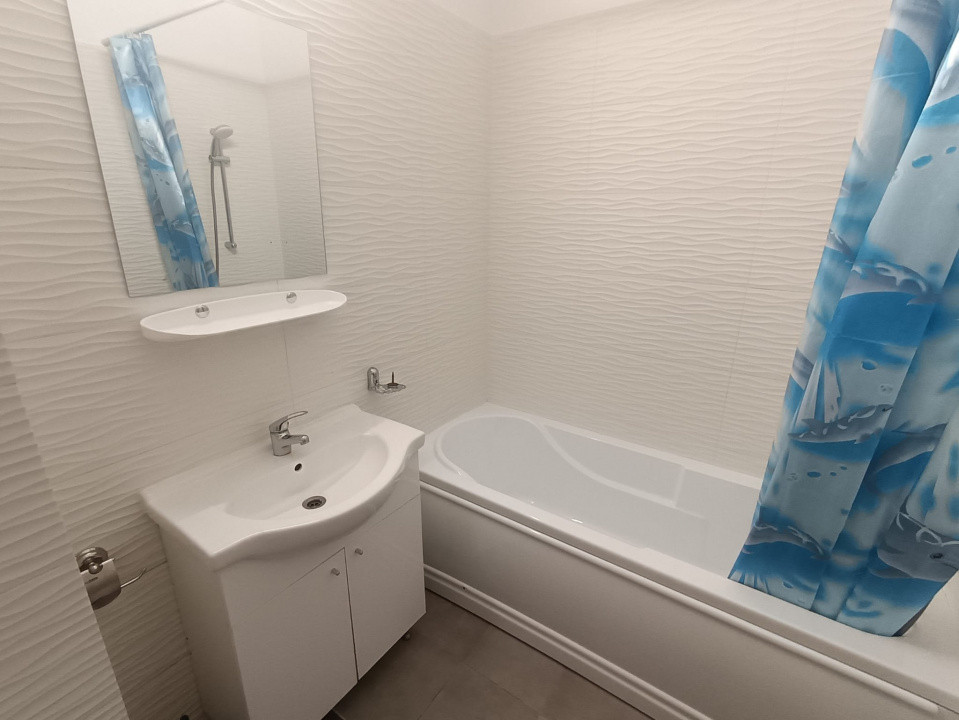 APARTAMENT 2 CAMERE, BLOC NOU, ETAJ INTERMEDIAR, NICOLINA