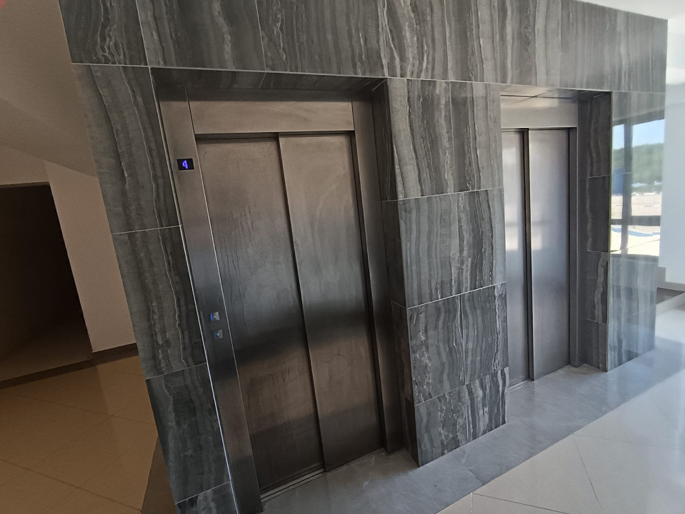 APARTAMENT 2 CAMERE, BLOC NOU, ETAJ INTERMEDIAR, NICOLINA
