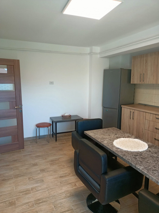 Apartament 2 camere 60mp bloc nou loc parcare si boxa