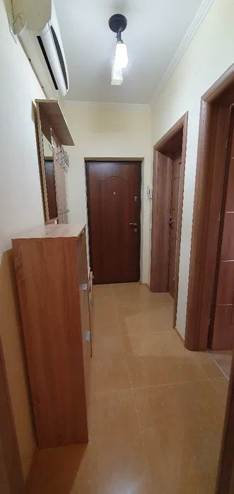 APARTAMENT 1 CAMERA, DECOMANDAT, PALAS