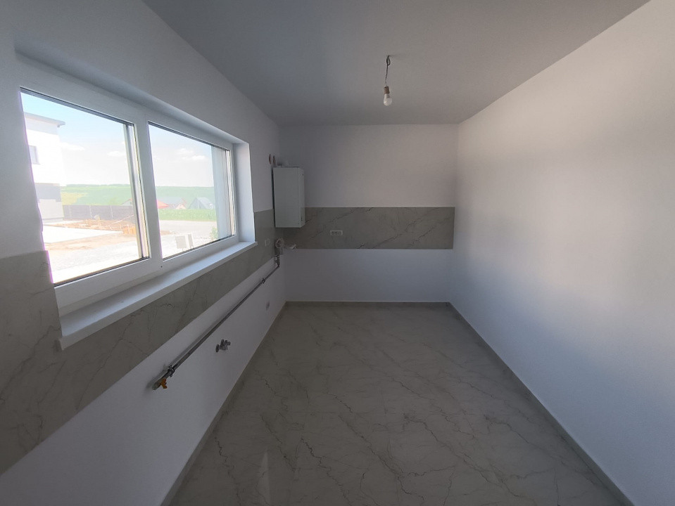 CASA TRIPLEX, 113 MP, PARTER SI ETAJ, INTABULATA,CONSTRUCTIE 2025, VALEA LUPULUI