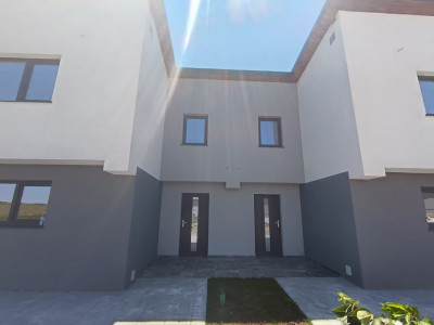 CASA TRIPLEX, 113 MP, PARTER SI ETAJ, INTABULATA,CONSTRUCTIE 2025, VALEA LUPULUI