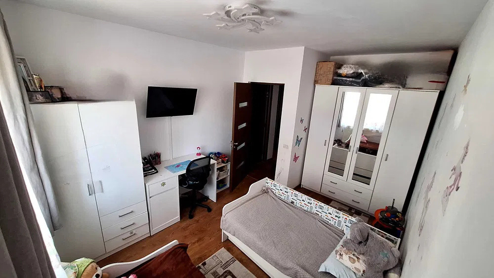 APARTAMENT 3 CAMERE, BLOC NOU,  ETAJ 1, PARCARE, MOBILAT SI UTILAT VALEA LUPULUI