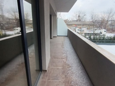 APARTAMENT 2 CAMERE, DECOMANDAT,ETAJUL 1, BLOC CU DOUA LIFTURI, FRUMOASA